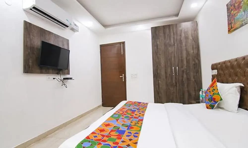 FabExpress The Premium Villa - photo 2