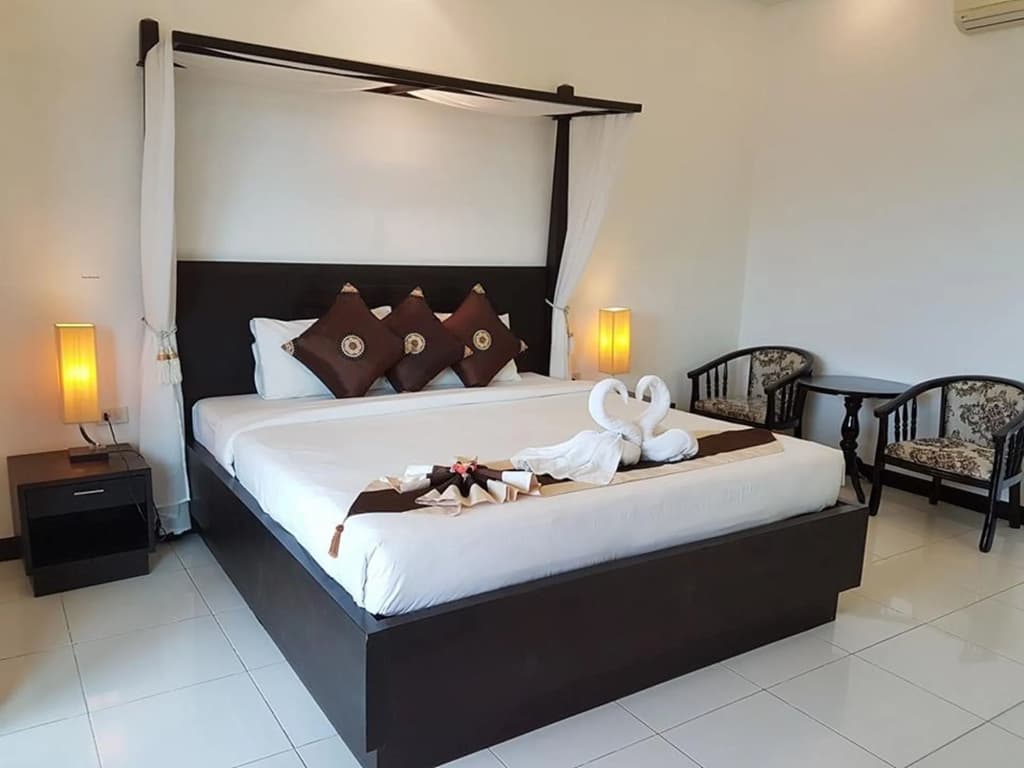 Phuket Monaburi Boutique Hotel - photo 2