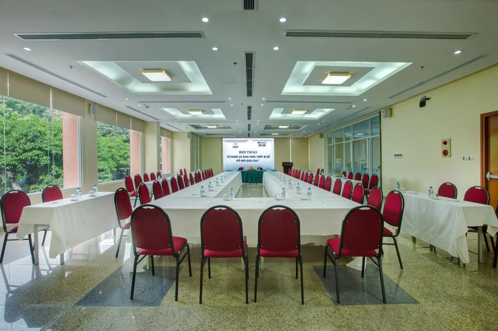 TQT Hotel - photo 12