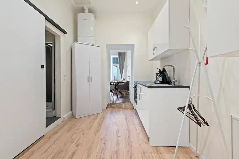 Cozy City Apartments - photo 15