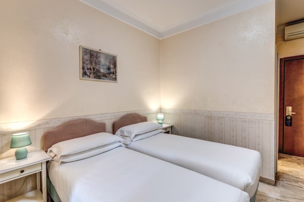 Hotel Orazia - photo 21