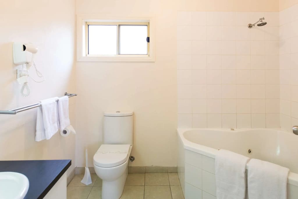 Best Western Mill Park Motel - photo 7