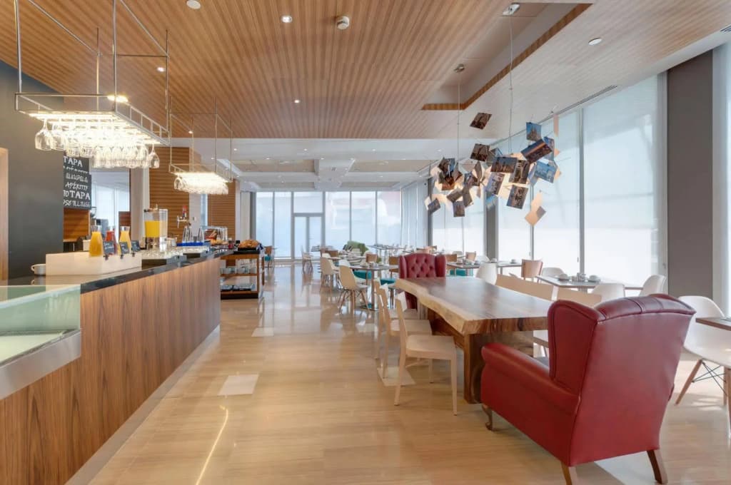 Hotel Madrid Chamartín Affiliated by Meliá - photo 22