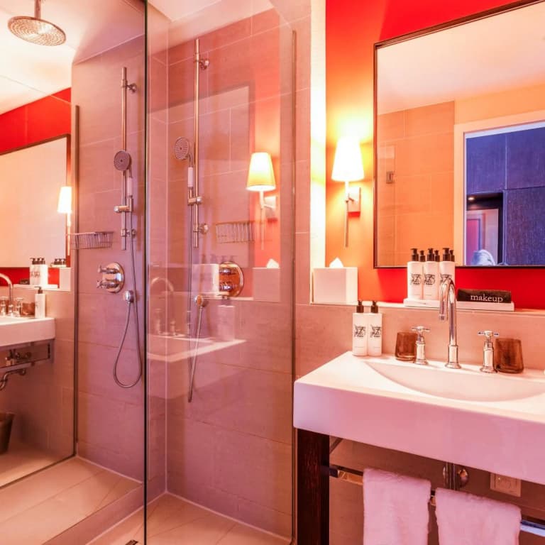 Hotel Zoo Berlin - photo 29