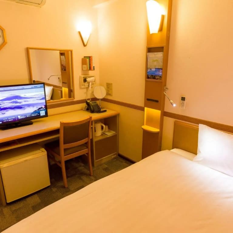 Toyoko Inn Tokyo Nihombashi Ningyocho - photo 26