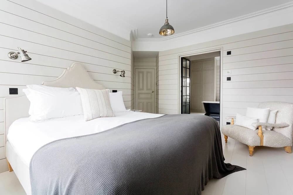 Chic Interiors near Streatham Common - photo 5