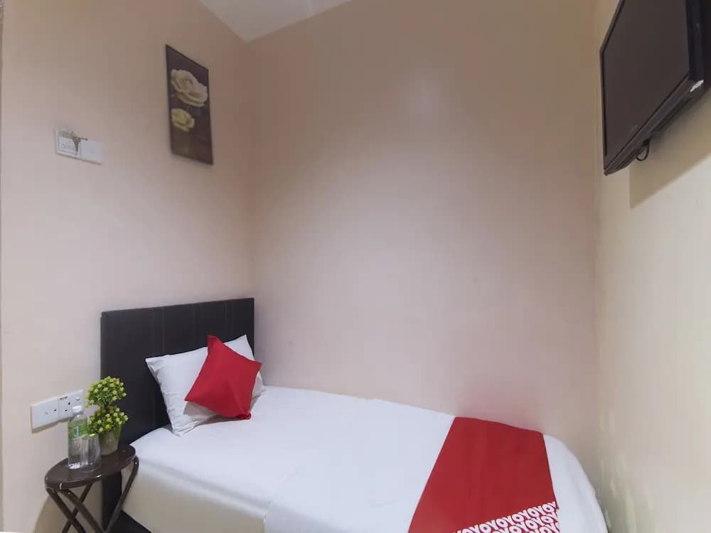 Lipis Centre Point Hotel by OYO Rooms - photo 4