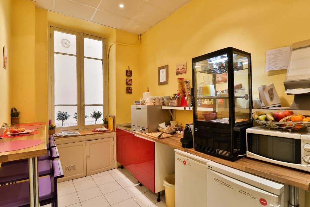 Hotel Victor Hugo - photo 25