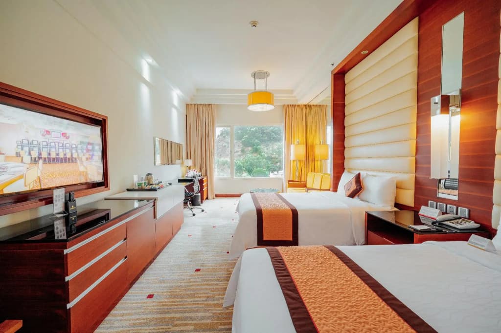 Royal Halong Hotel - photo 4