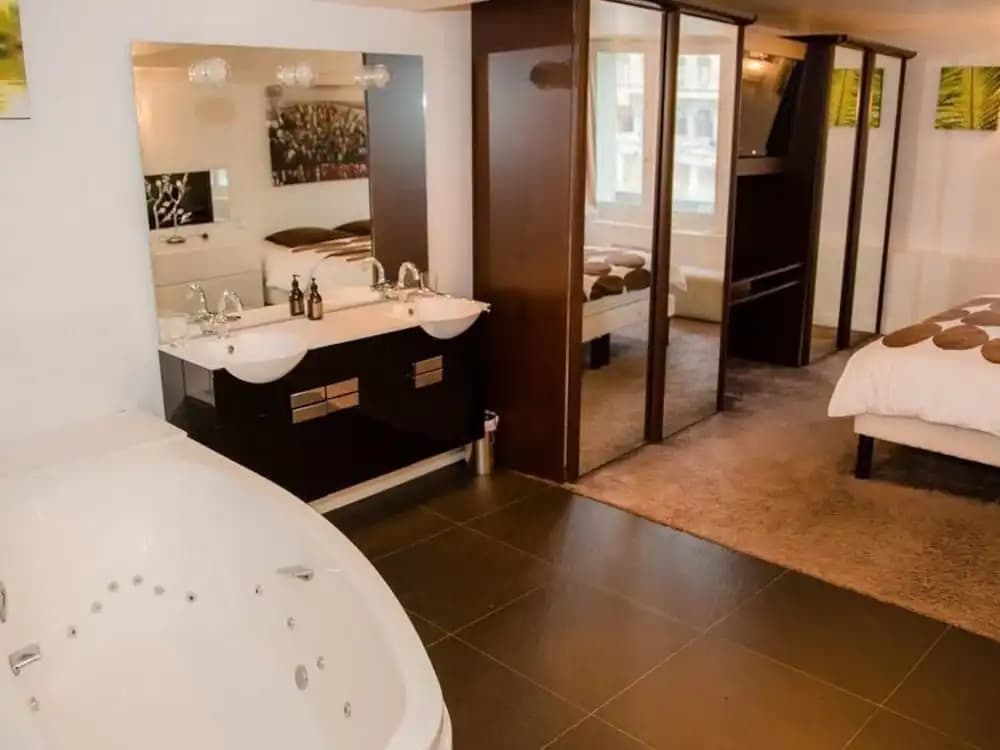 Le Notre Dame - Duplex with Amazing View - photo 9