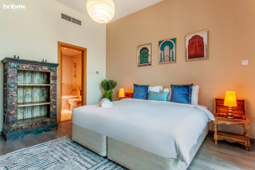 JLT Cluster P Modern 1 BR Apt - photo 2