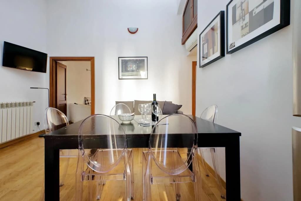 Vatican Spacious Modì Apartment - photo 44