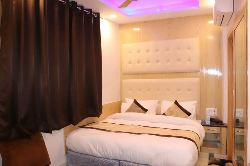 Hotel Karlo Kastle - photo 13