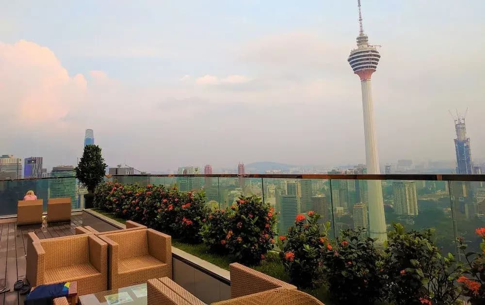 Robbinsons at Platinum Suites KLCC - photo 20