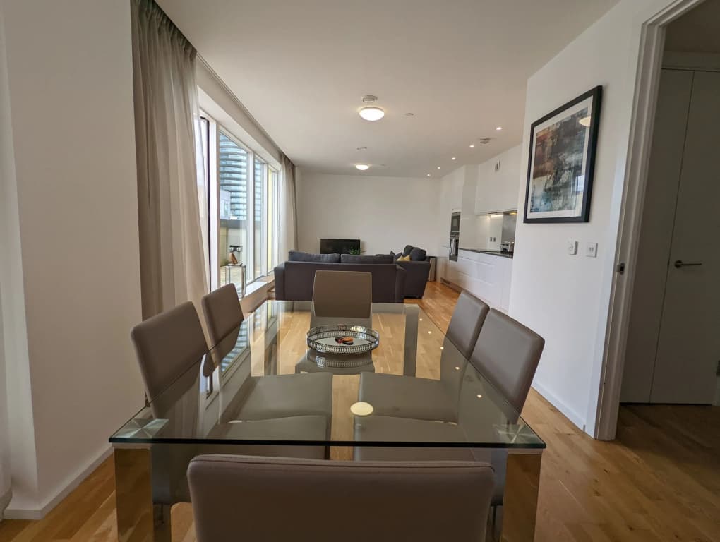 Millharbour Apartments By Charles Hope - photo 12