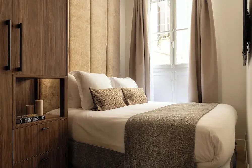 Elegant Apartment - 2br- 6P- Gare Saint Lazare - photo 4