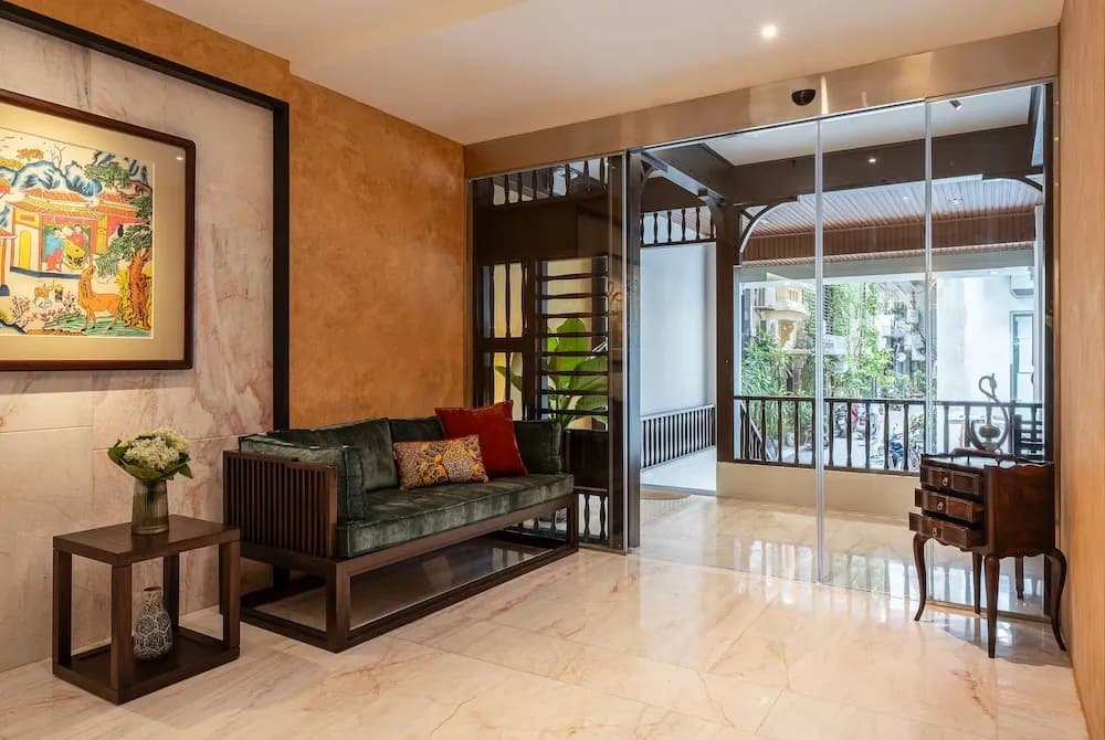 Le Parfum Apartment And Hotel - photo 8