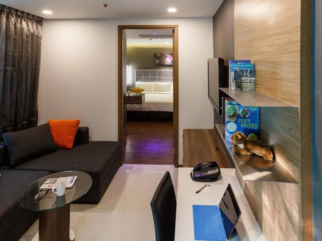 LiT BANGKOK Residence - photo 4