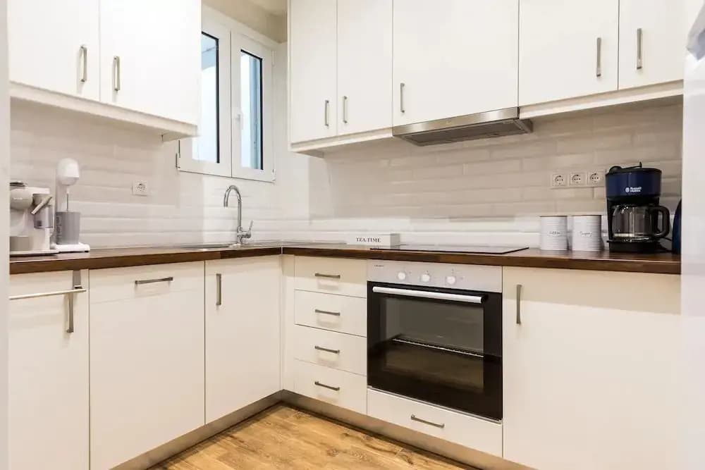 2 bedroom apartment near the Metro - photo 17