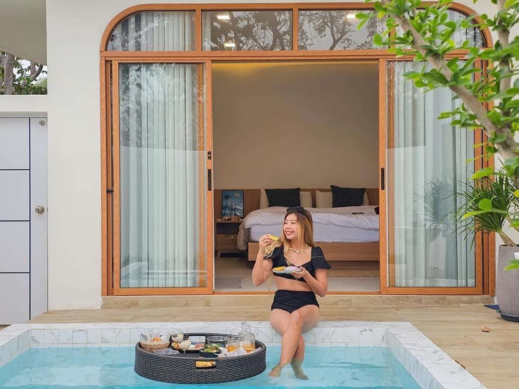 SaroRach Pool Villa Resort Kohlarn - photo 13