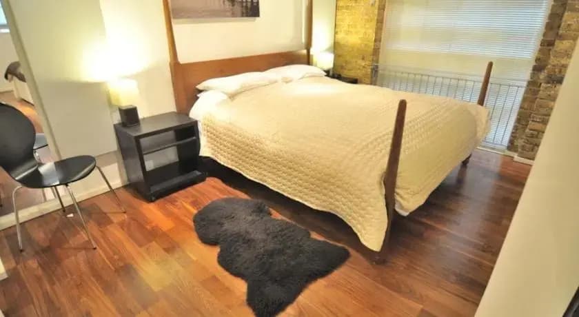 Old School Loft Apartment - photo 4