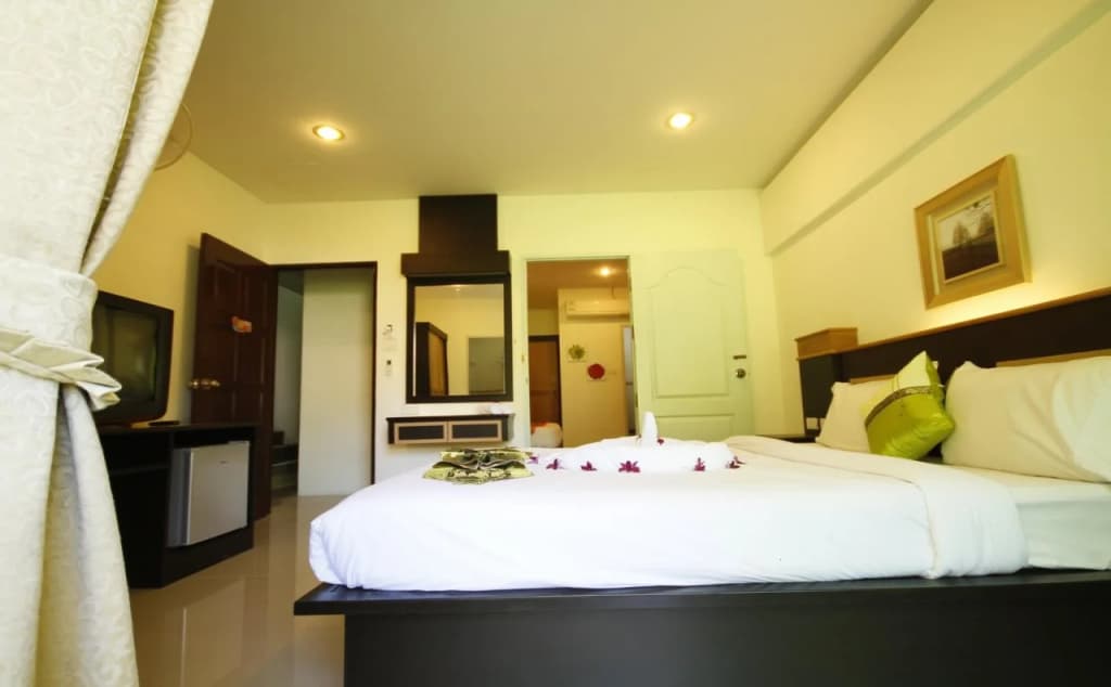 Yindee Residence - photo 17