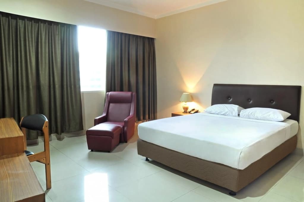 Hotel Banyuwangi Sintera - photo 2