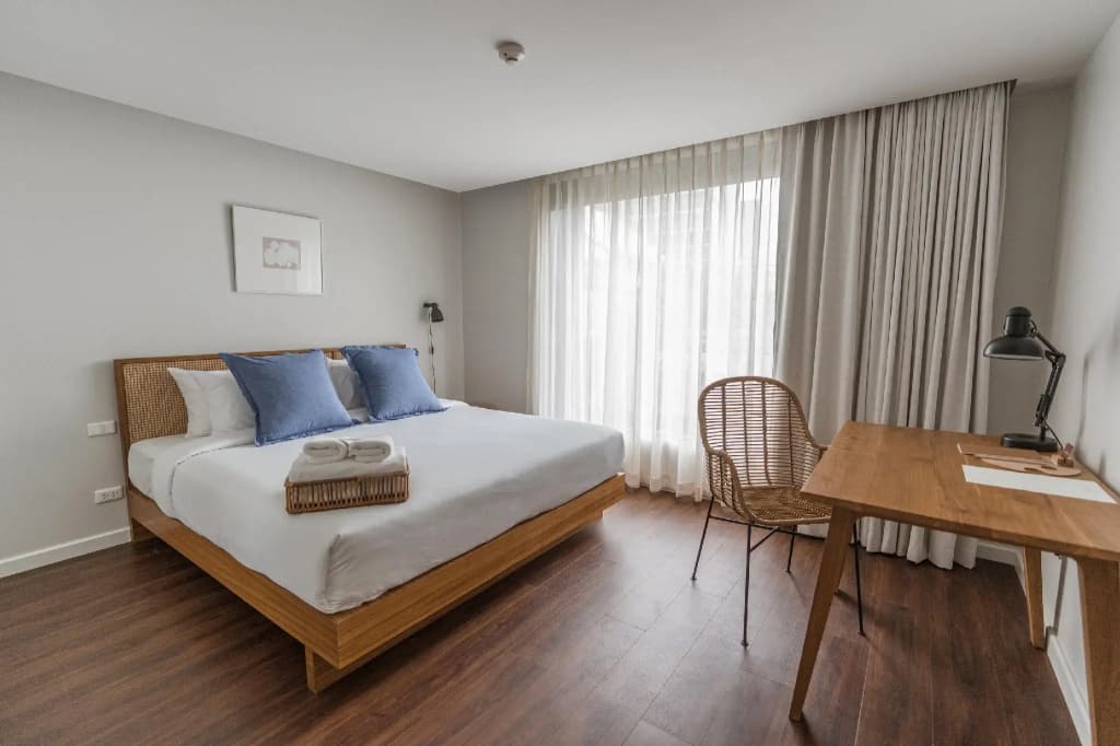 The Earth Hotel - photo 11