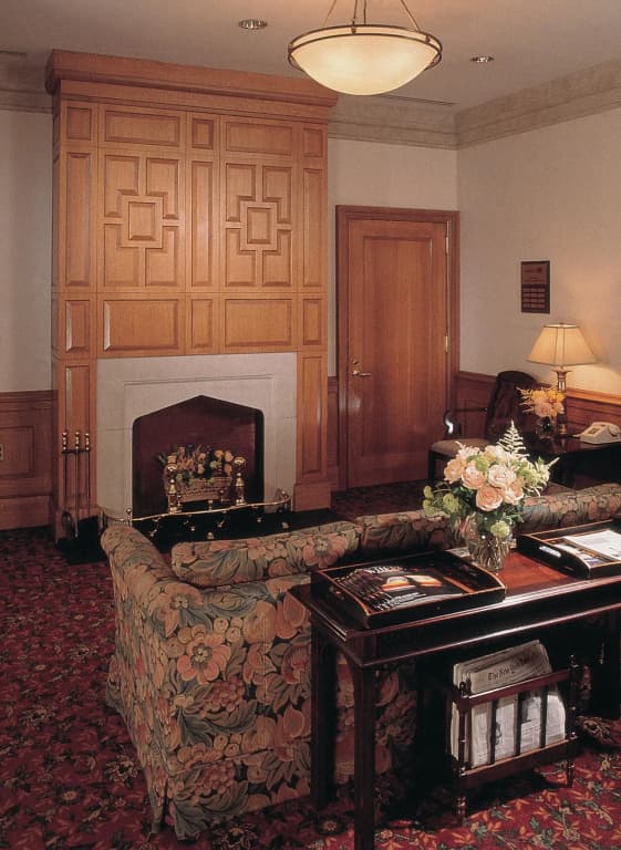 Salisbury Hotel - photo 2