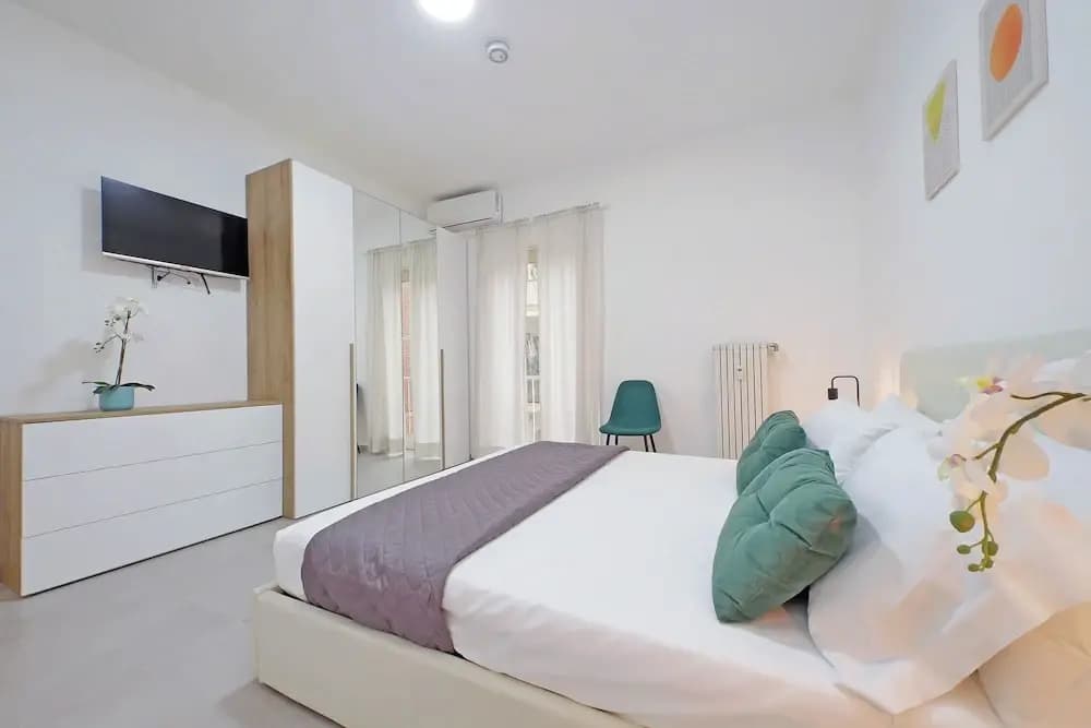 YCH Bagnera Suites - photo 7