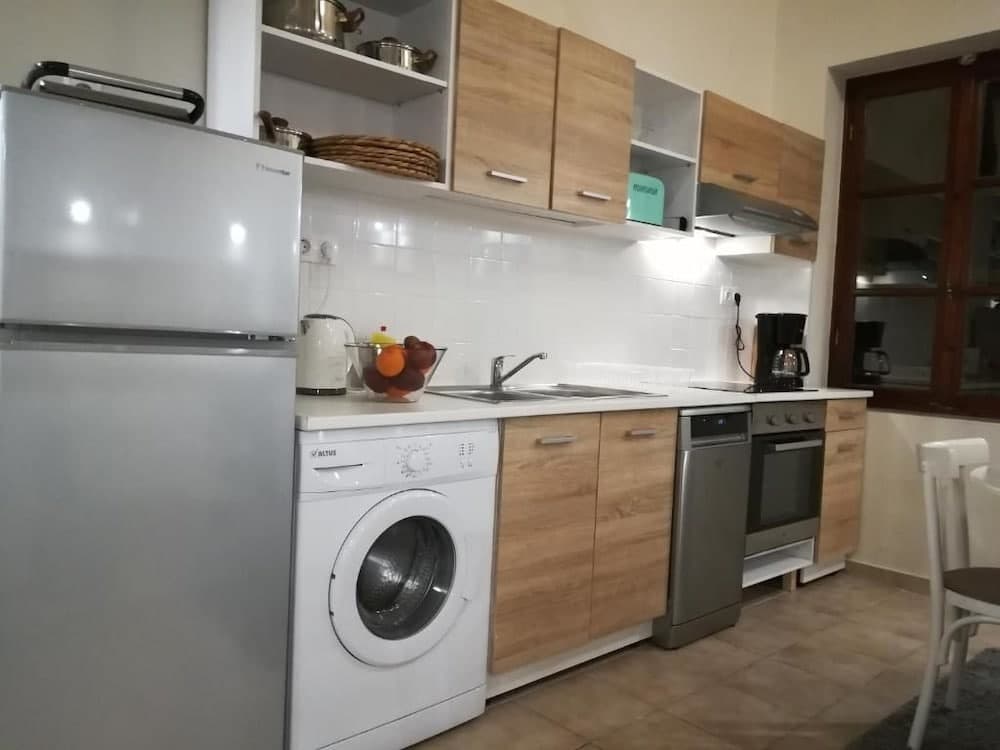 Central Apartments in Psiri - photo 20