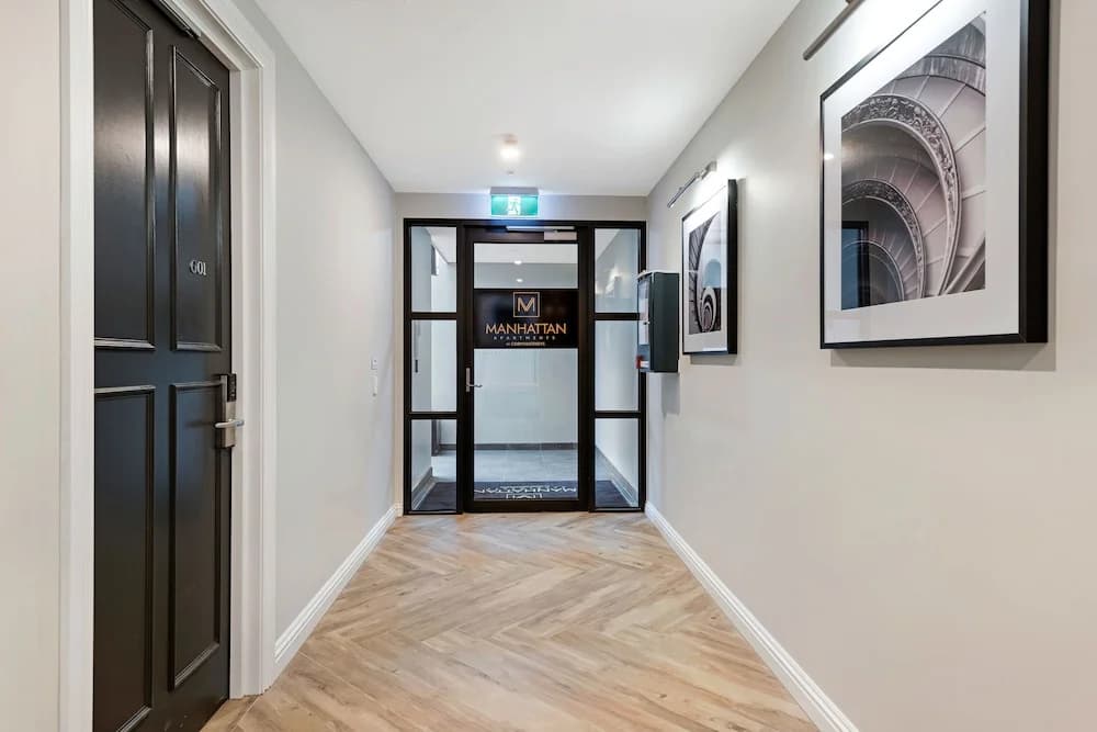 Manhattan Apartments - Caulfield North - photo 19