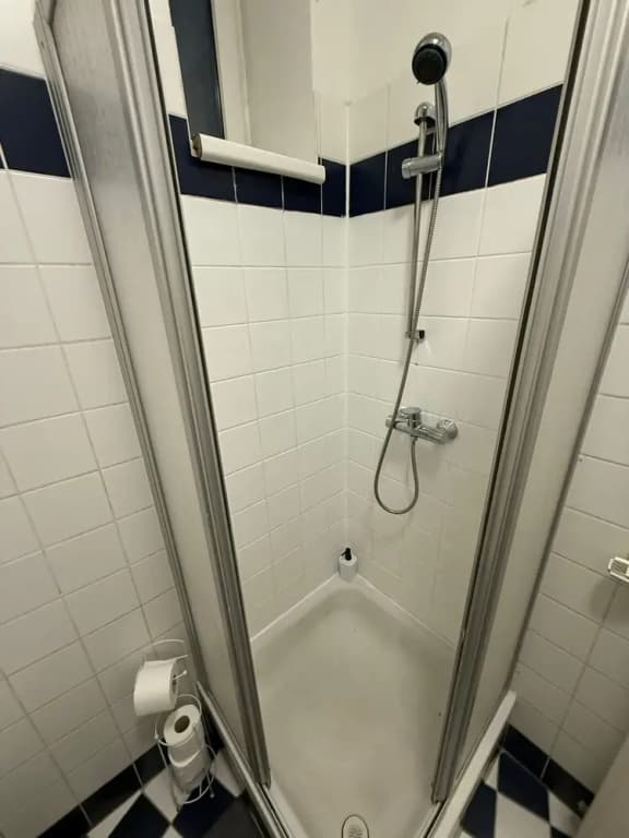 2BR Plus LR Apartment Sleeps 6 Central - photo 6