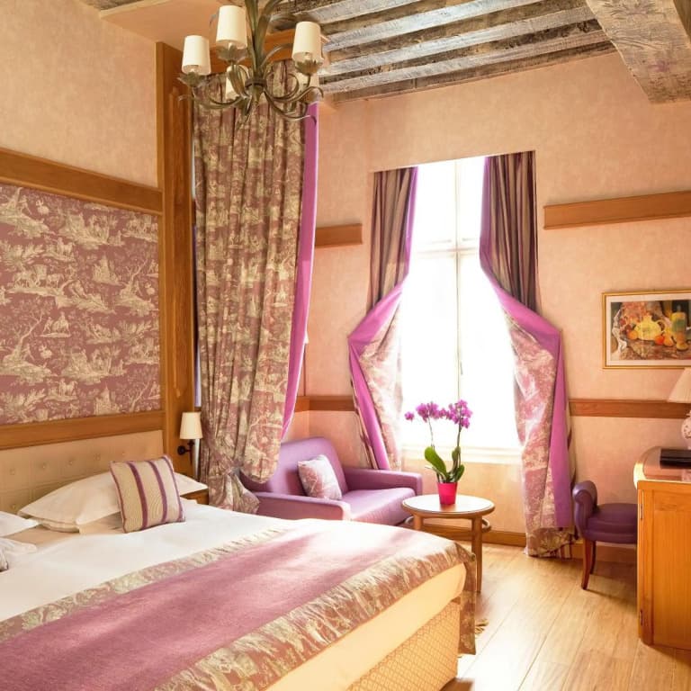 Hotel La Perle - photo 36