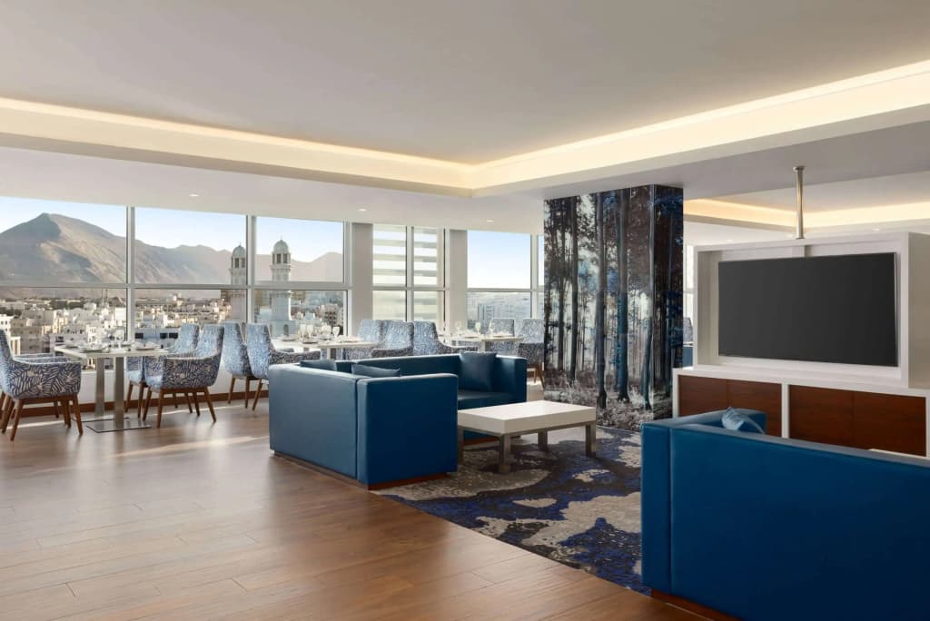 Hotel Wyndham Garden Muscat Al Khuwair - photo 4