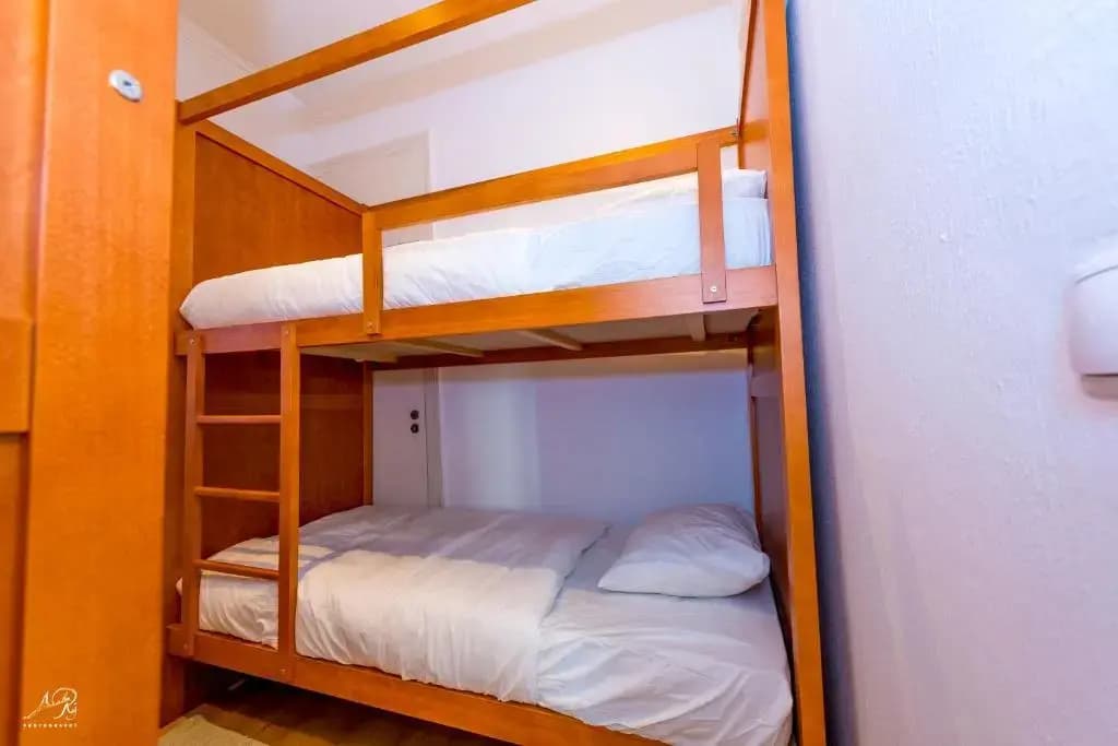 Swisslisbon Guest House - photo 2