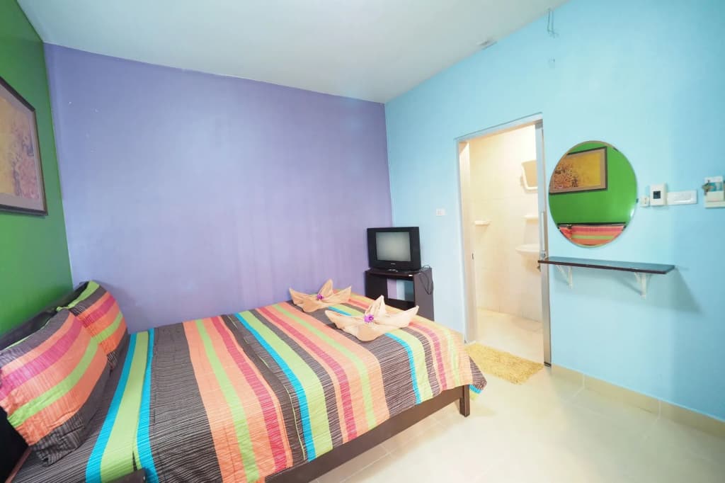 Popeye Guesthouse - photo 4