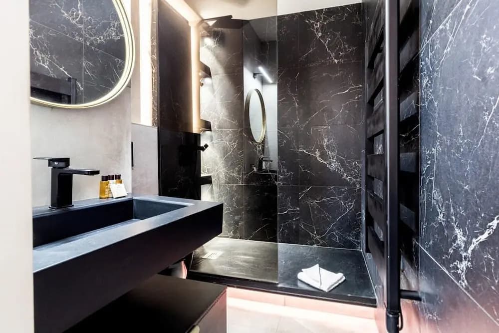 Petit Violette I Amazing 1 Bed Apt in Paris - photo 6