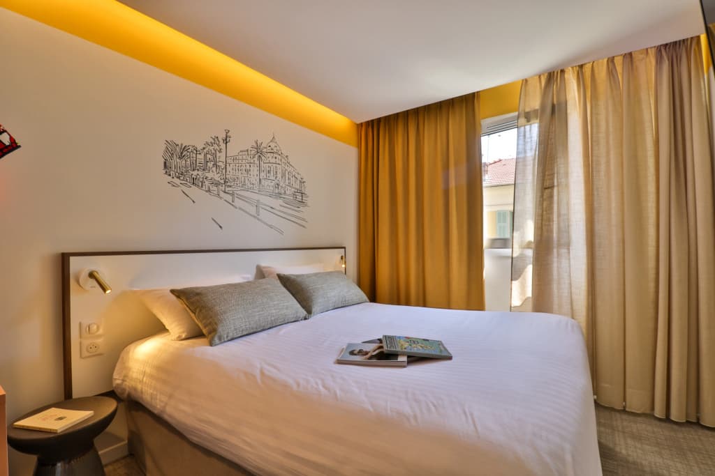 Hotel du Pin Nice Port - photo 4