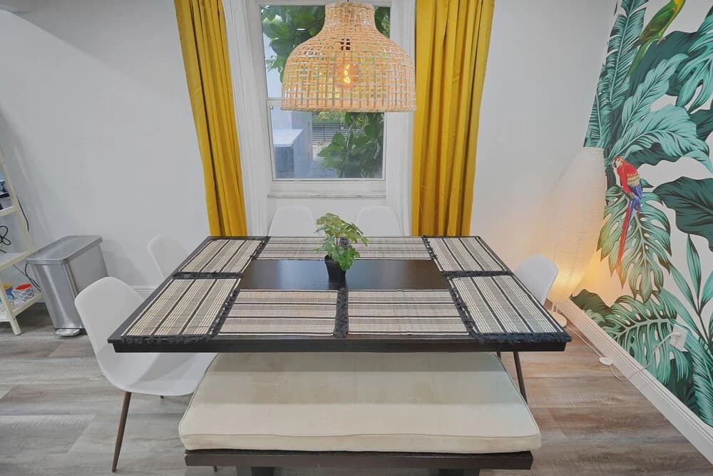 4 to 14 Guests, 2 Kitchens, Jungle Retreat BBQ Patio - photo 6