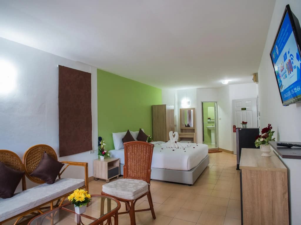 TJ Guest House - photo 4