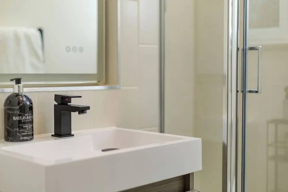 Modern Wheatfield Apartment - photo 7