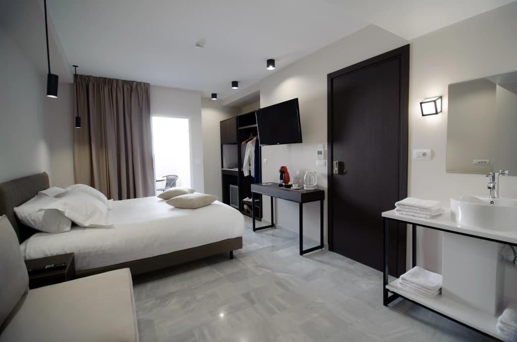 B4B Athens 365 Hotel - photo 5