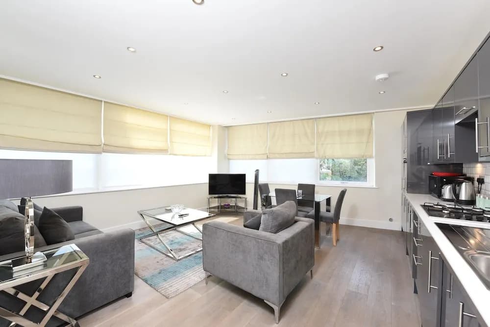 The Glasshouse Apartments - photo 22