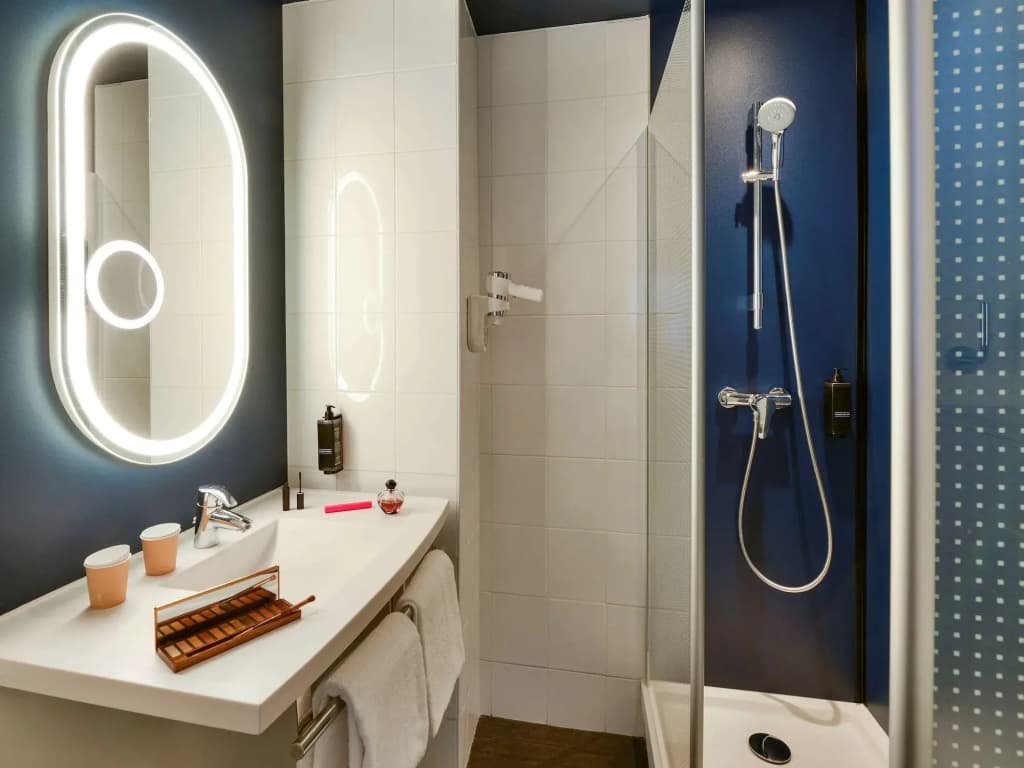 ibis Paris Gare de l'Est 10ème - photo 10