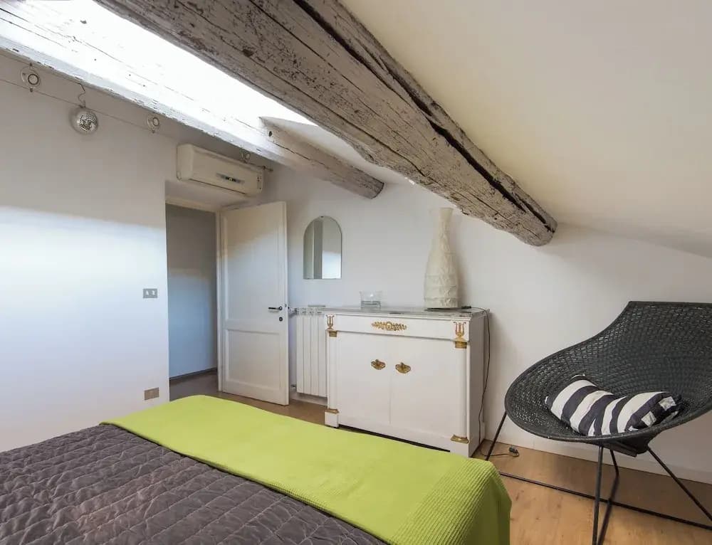 British Embassy Terrace Apartment - photo 1