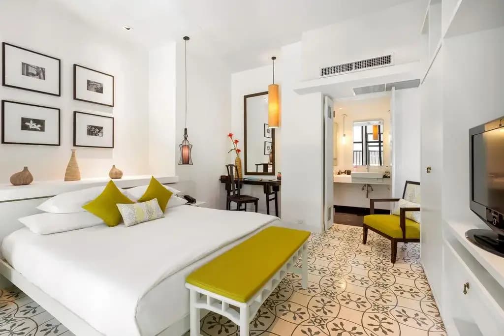 Manathai Hotel - photo 2