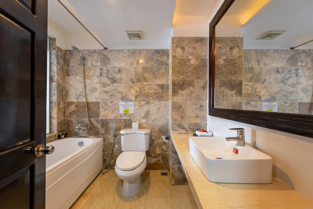 River Beach Resort and Residences - photo 10