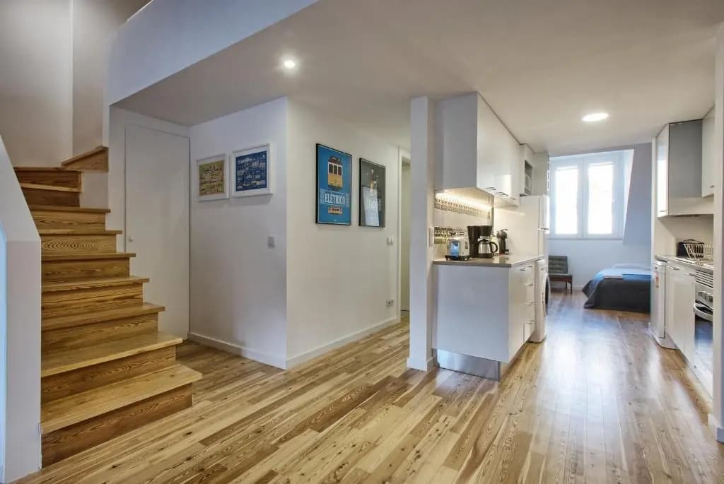 Downtown Boutique Duplex - photo 11