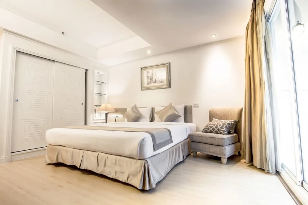 Hope Land Hotel Sukhumvit 24 - photo 5
